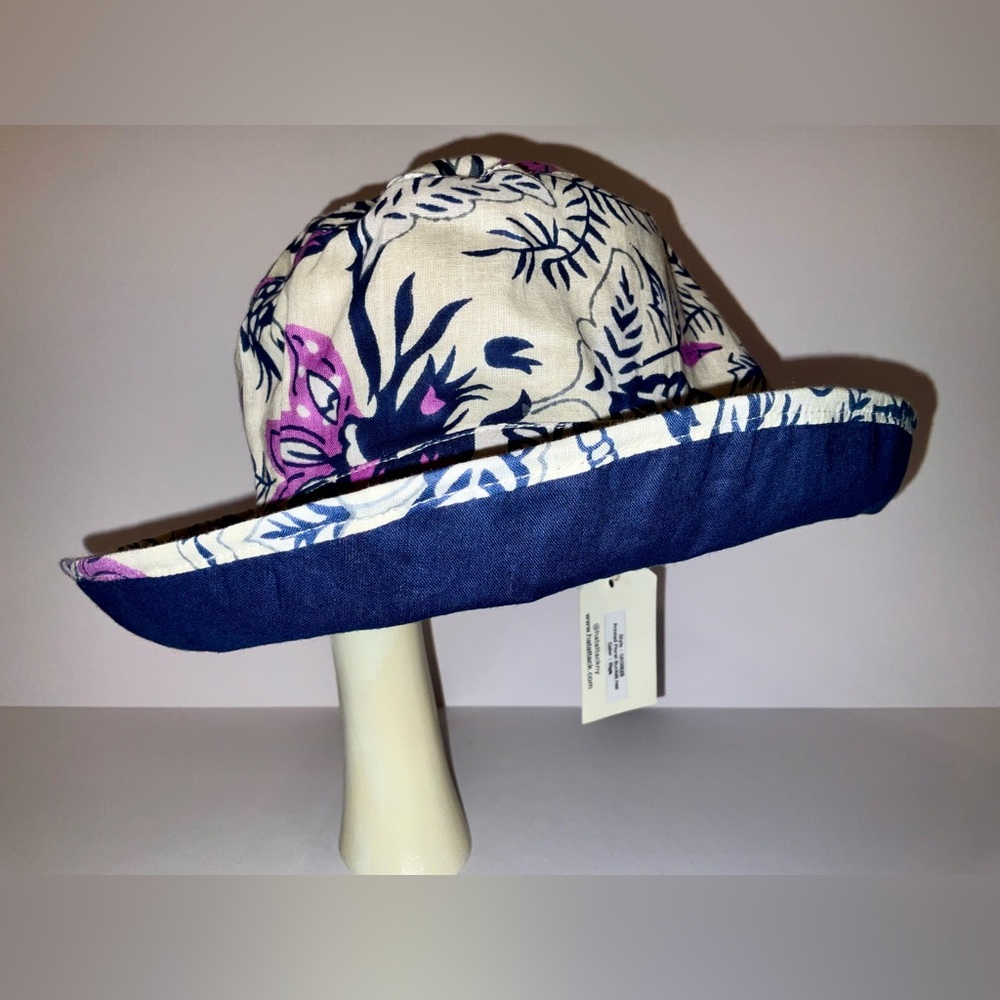 Hat Attack bucket hat in blue floral print - 100% cotton - nwt